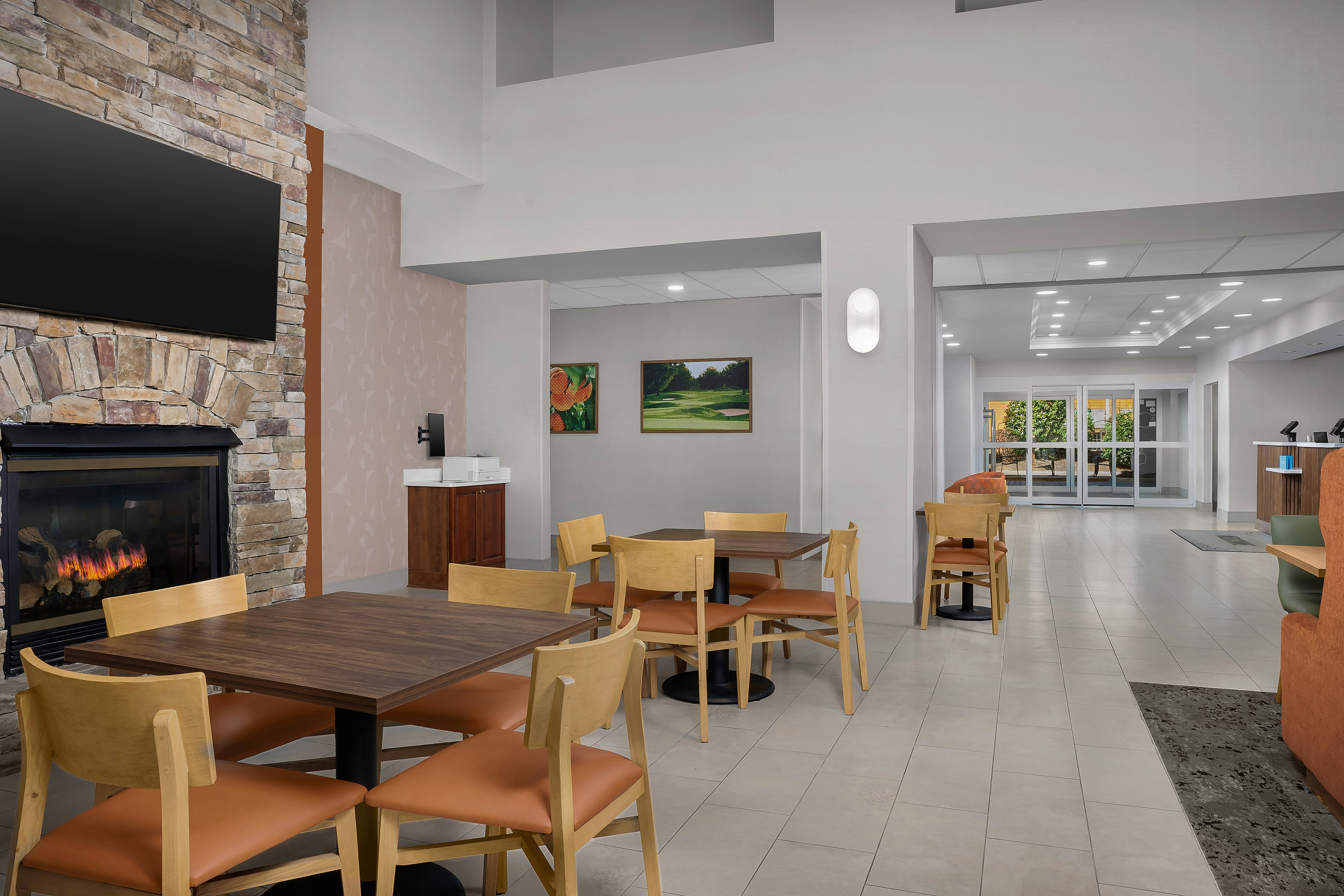 Hampton Inn & Suites Clinton - I-26 23/38