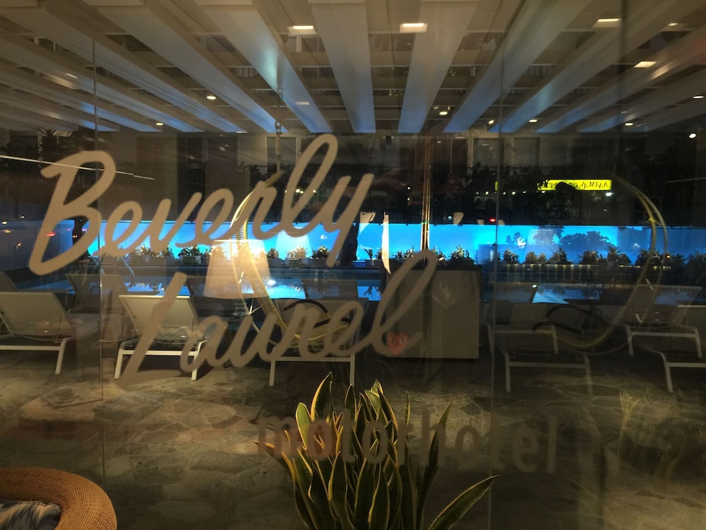 Beverly Laurel Hotel 39/69