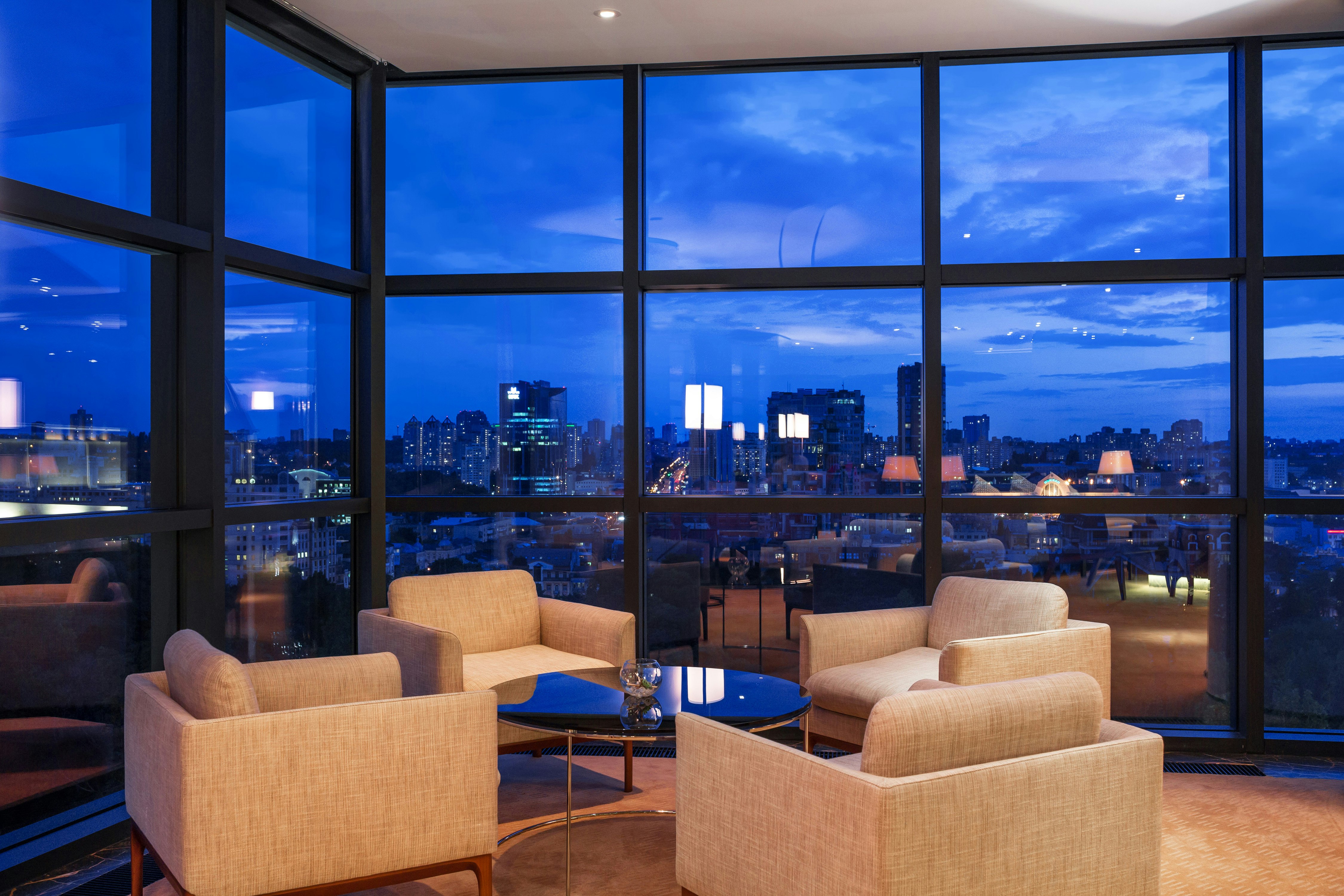 Hilton Kyiv 49/70