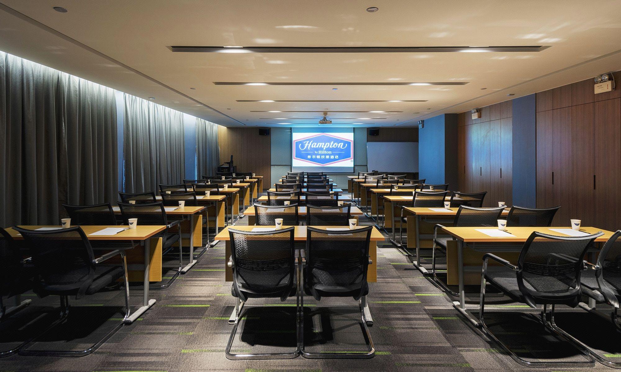 Hampton by Hilton Zhengzhou Jinshui 43/50