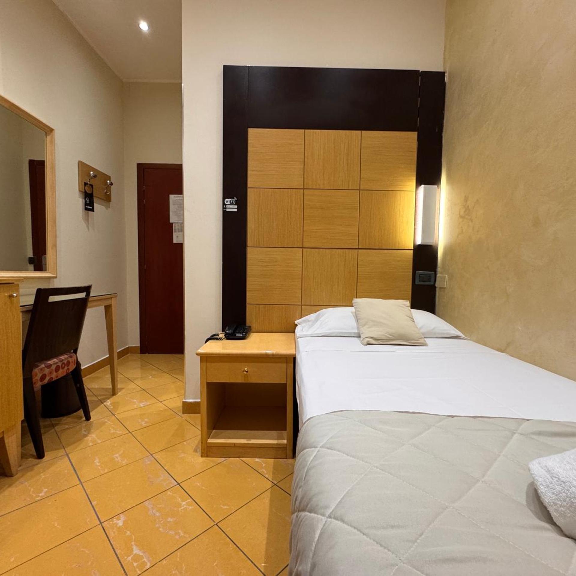 غرفة كلاسيكية مفردة، Hotel Fiorella 7/20