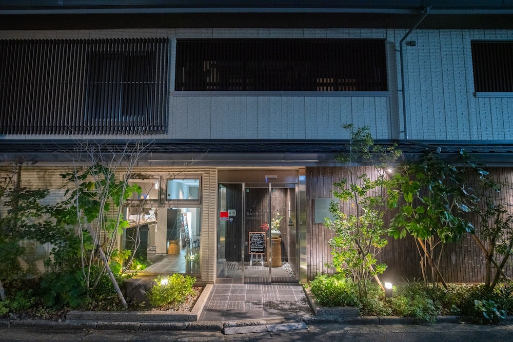Karasuma Rokujo Hotel photo1