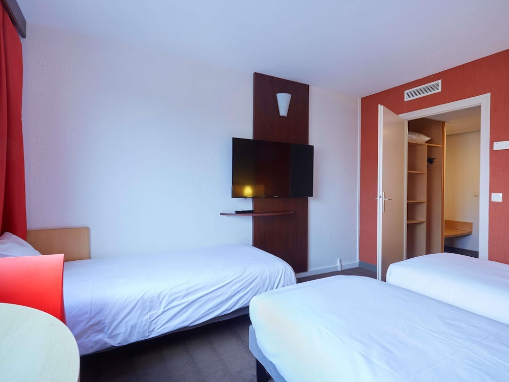 Ibis Annemasse 19/50