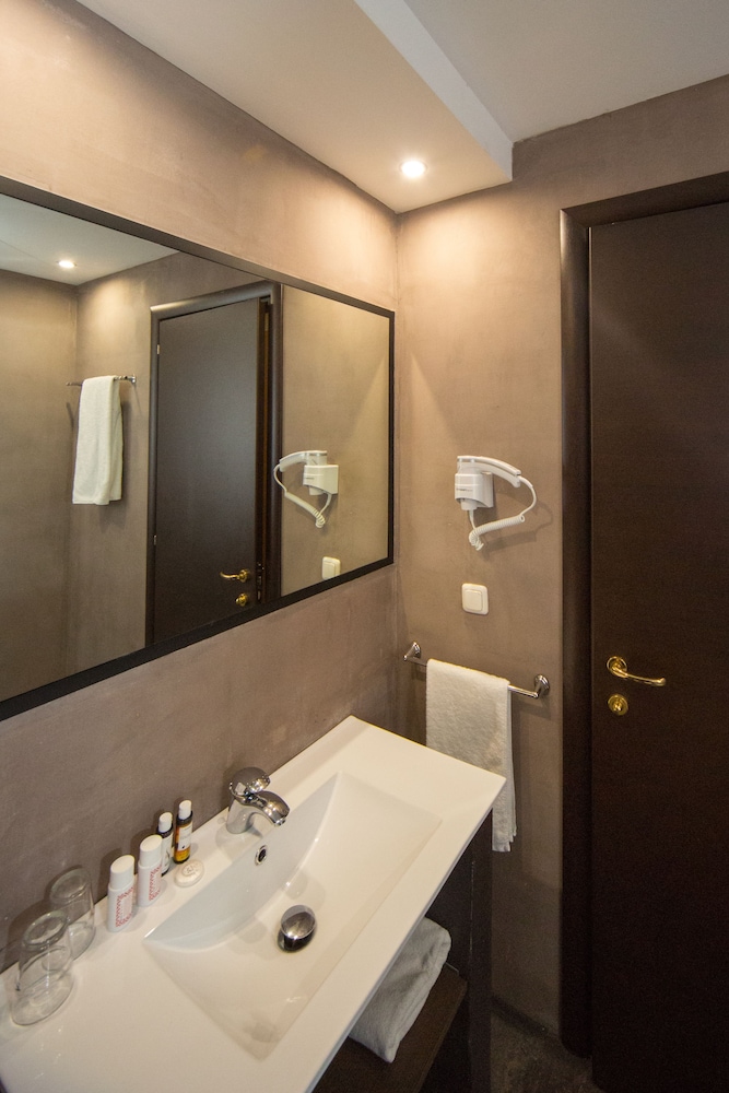 Athina Airport Hotel 10/67