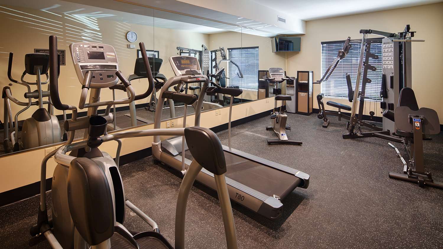Best Western Plus New Orleans Airport Hotel 2/14
