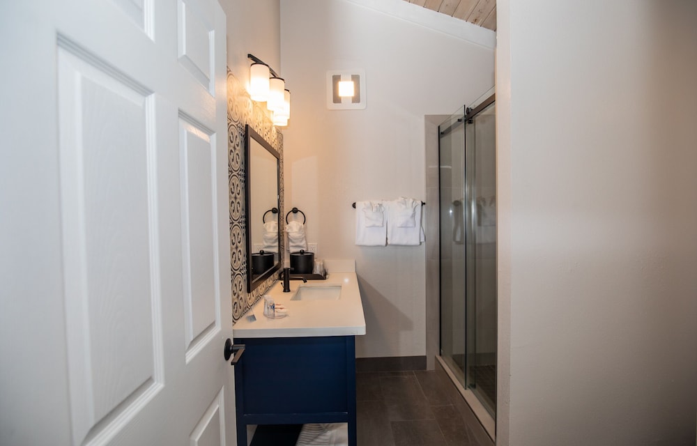 Comfort Inn Carmel By The Sea 28/62