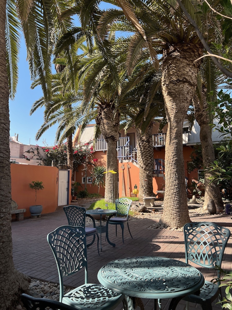 The Secret Garden Guesthouse 43/49