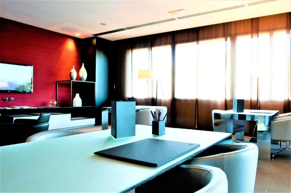 Ac Hotel Padova By Marriott 37/50