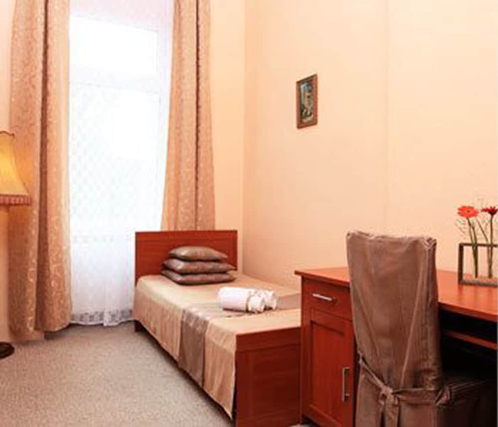 Hotel Pension Arche 34/41