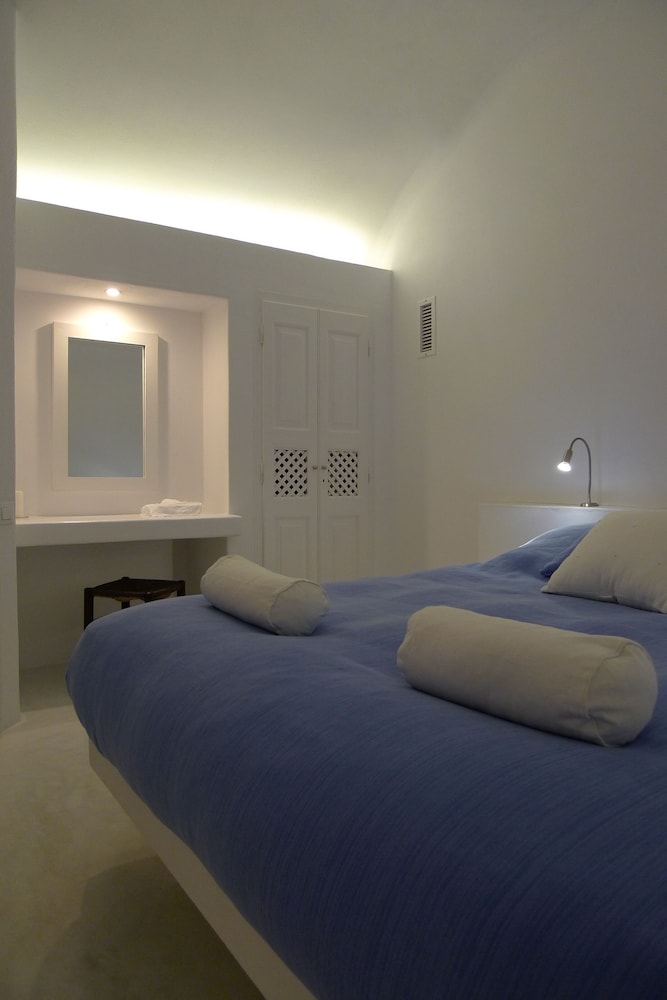 Altana Heritage Suites 3/14