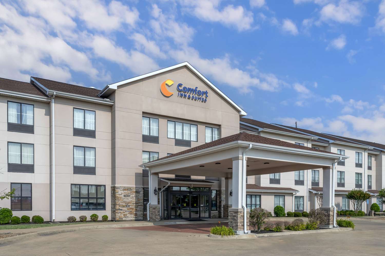 Comfort Inn & Suites Blytheville, AR 3/39