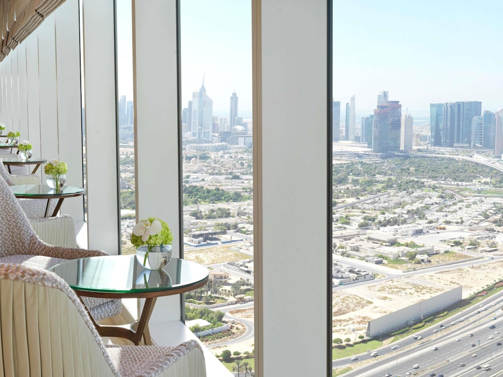 Sofitel Dubai The Obelisk 79/82