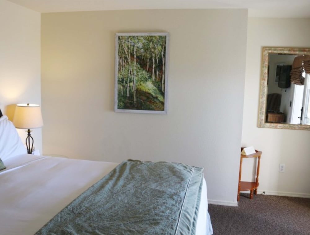 Back Bay Inn 14/50