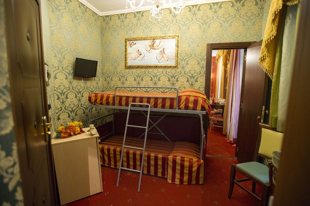 Relais Dei Papi 55/64