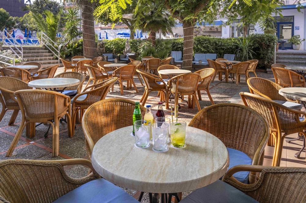 GHT Balmes Hotel, Aparthotel & Splash 61/78