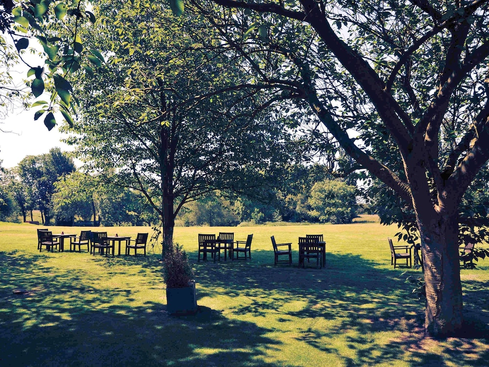 MERCURE YORK FAIRFIELD MANOR HOTEL 67/74