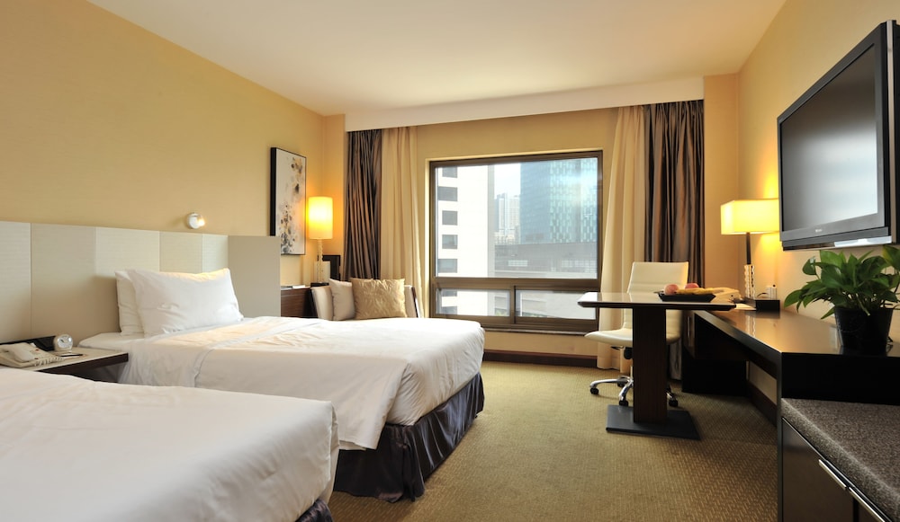 Jinling Hotel 25/52