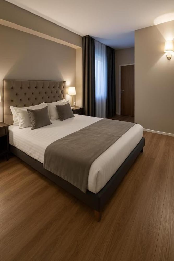 Thoiry Etoile Lodge, Sure Hotel Collection by Best Western 24/60