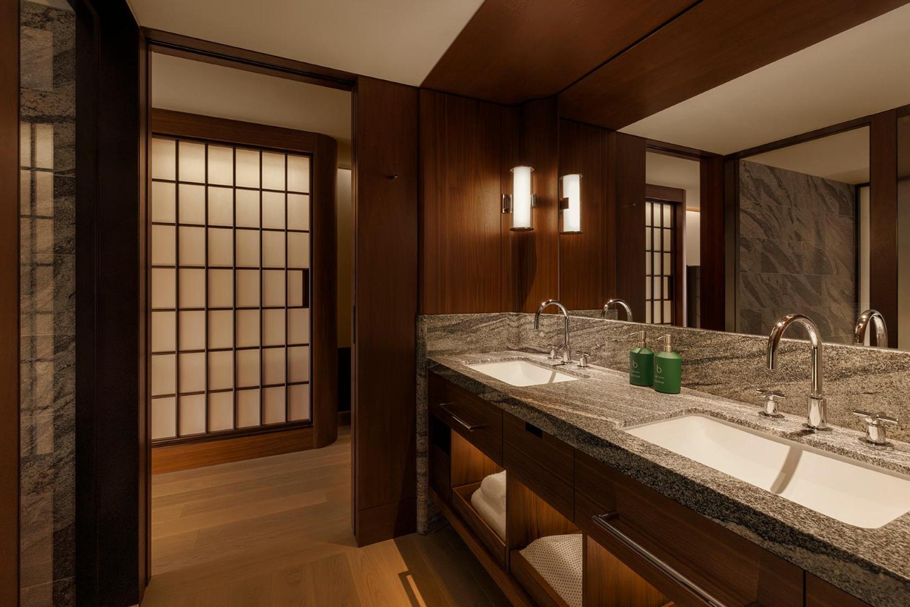 Capella Kyoto 48/50