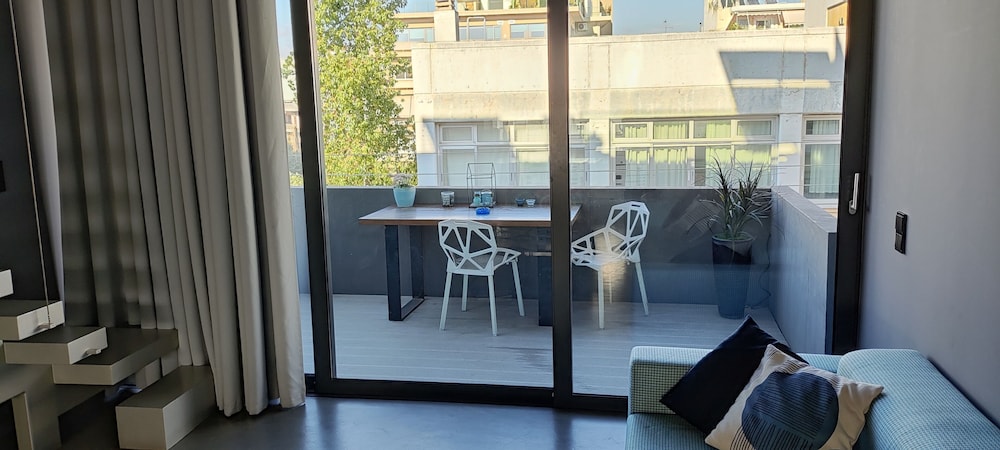 Athina Art Apartments 28/43