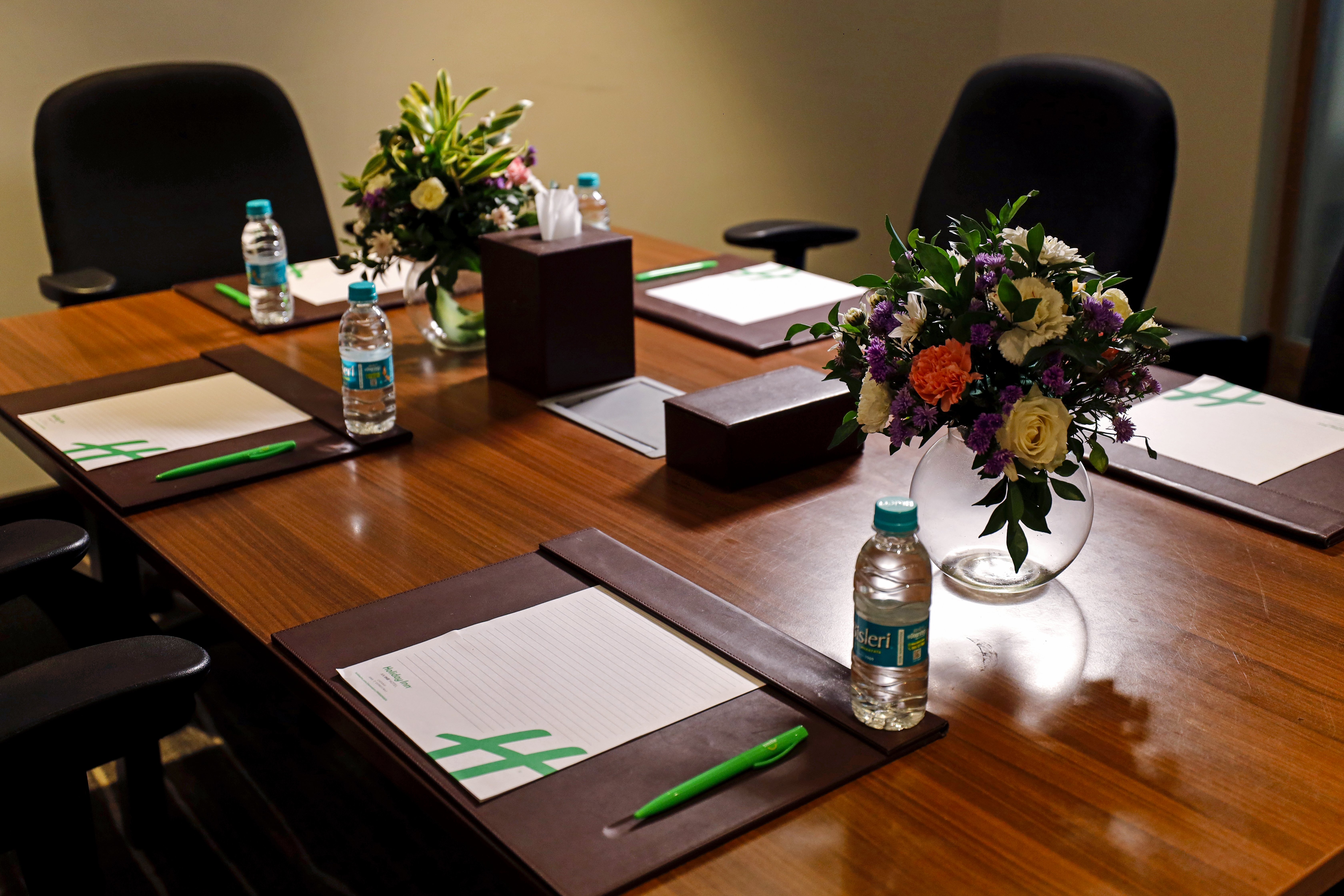 HOLIDAY INN CHENNAI OMR IT EXPRESSWAY 45/76