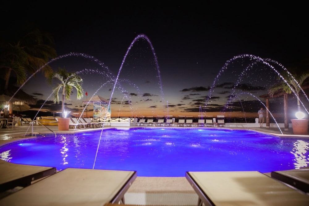 Costa Sur All Inclusive Resort Puerto Vallarta 35/50