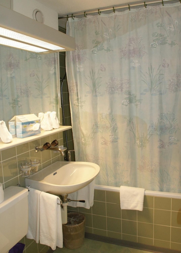 Hotel Residence Standard With Balcony 30/32