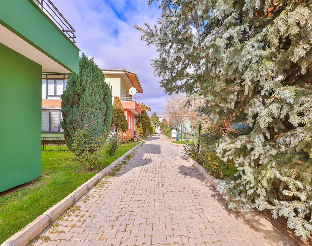 Dundar Termal Villa Otel 41/48