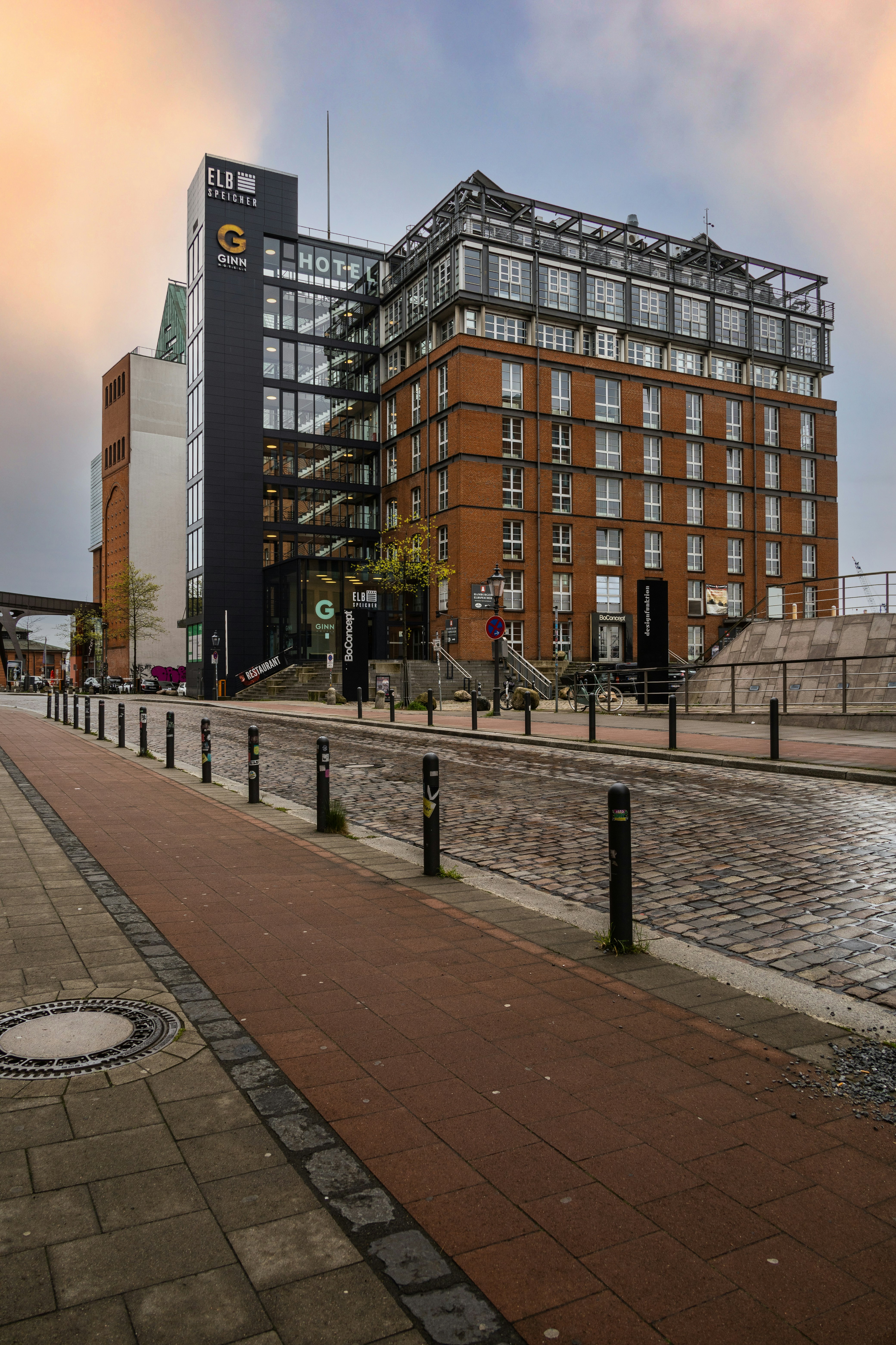GINN Hotel Hamburg Elbspeicher 30/34