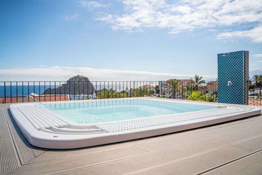 Studios by Aqua Natura Hotels 24/43
