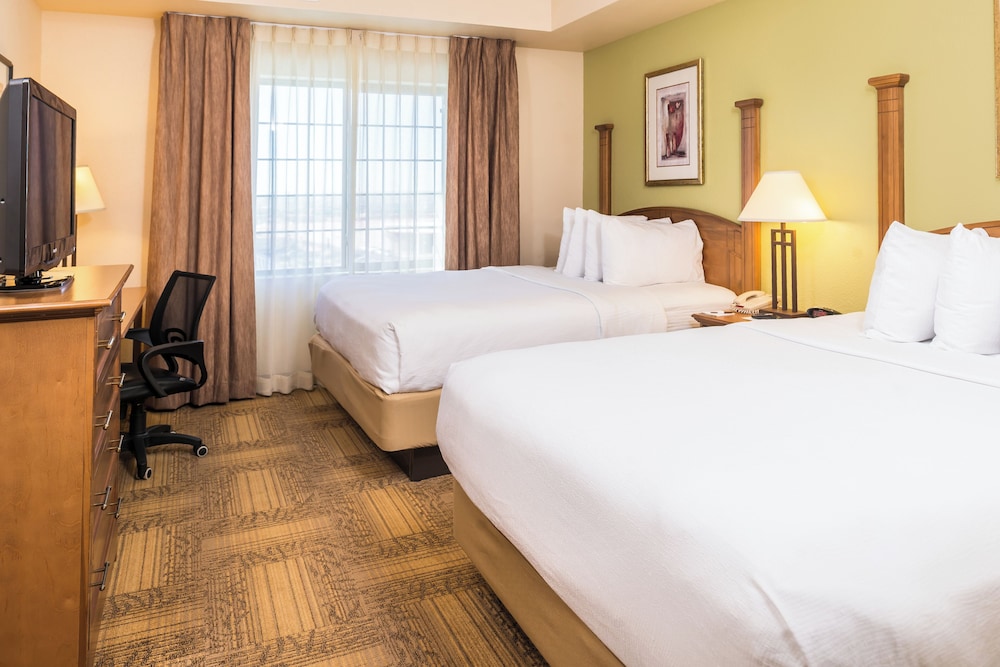Staybridge Suites Las Cruces 19/72