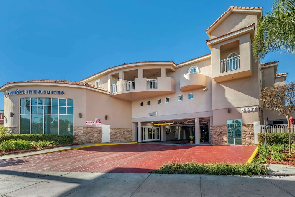 Comfort Inn & Suites Near Universal - N. Hollywood - Burbank 5/68