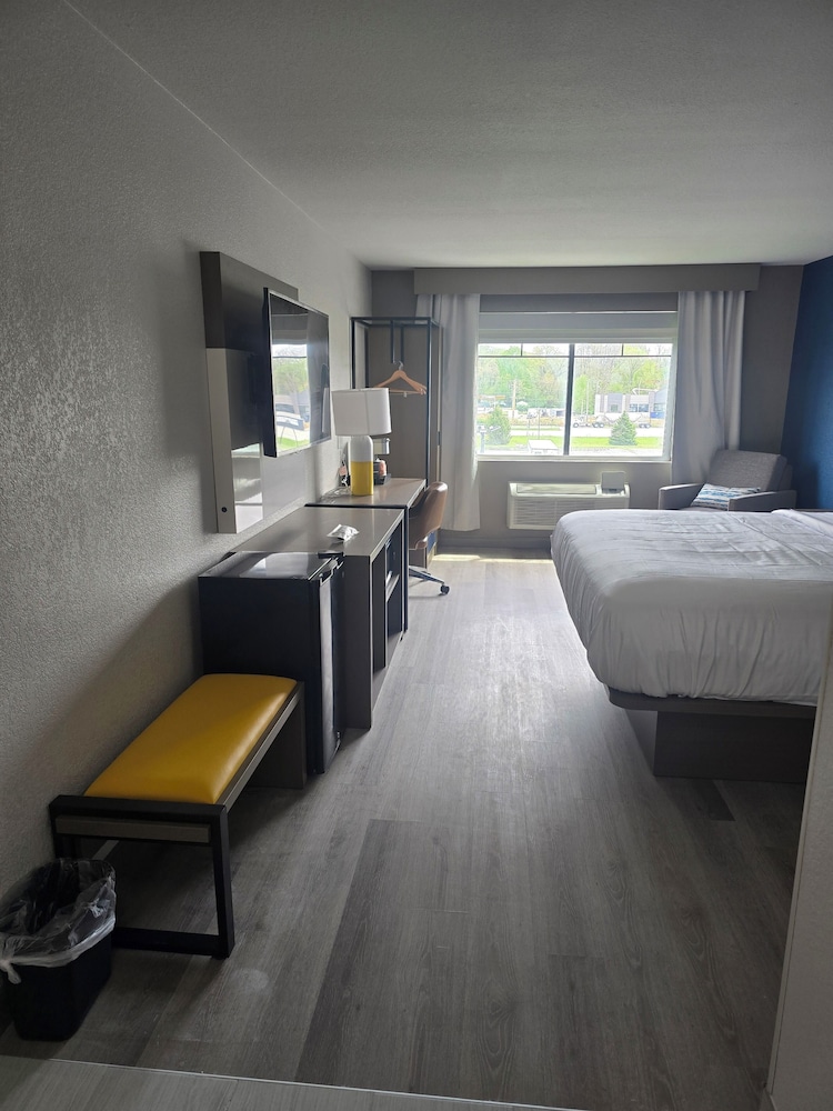Rodeway Inn Portage IN 25/72