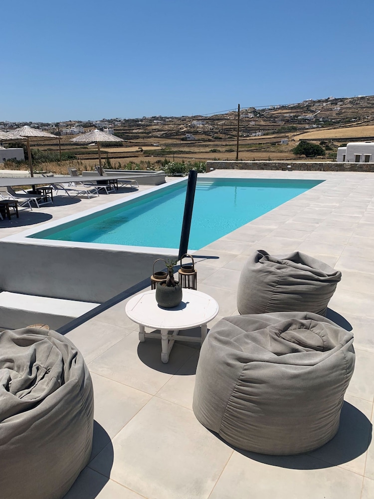 Alirene Mykonos 45/50