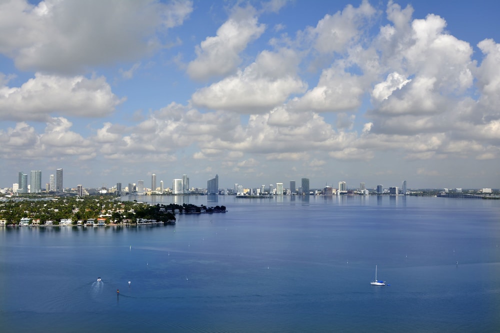 South Beach Rooms and Hostel 22/48