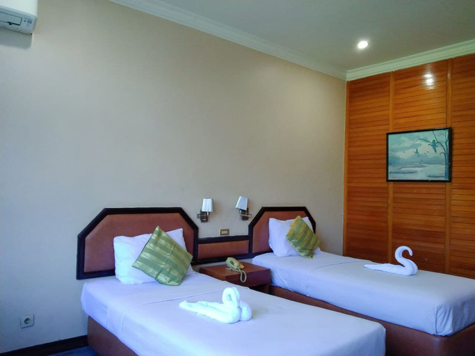 Grand Kartika Hotel Pontianak 2/11