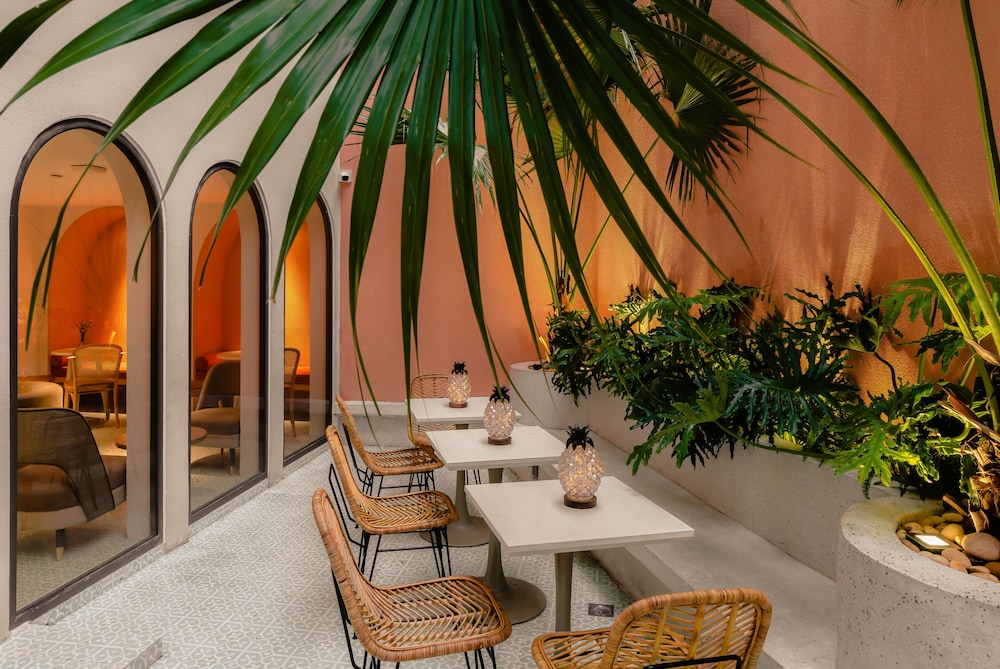 Hanoi Le Jardin Hotel & Spa 69/74