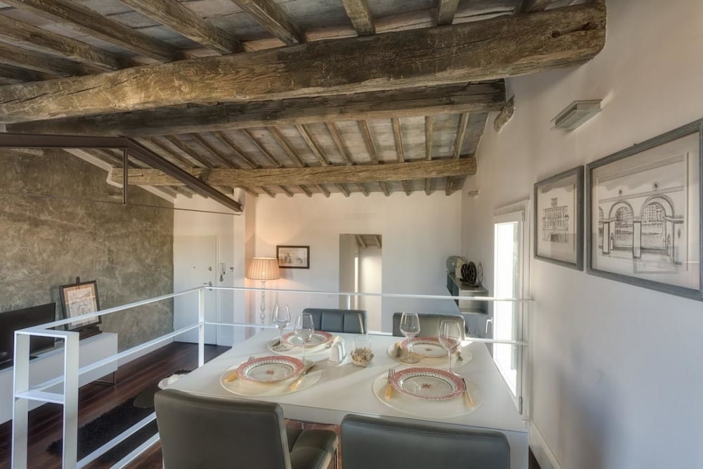 Beautiful Terrace Serragli 7/12