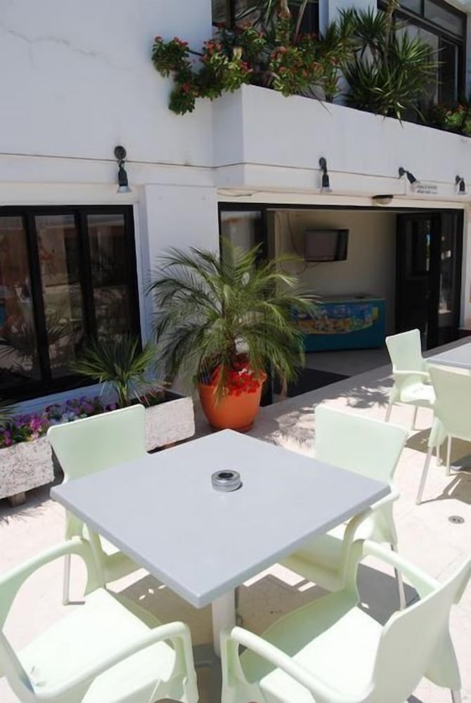 Agrino Hotel Apartments 31/46
