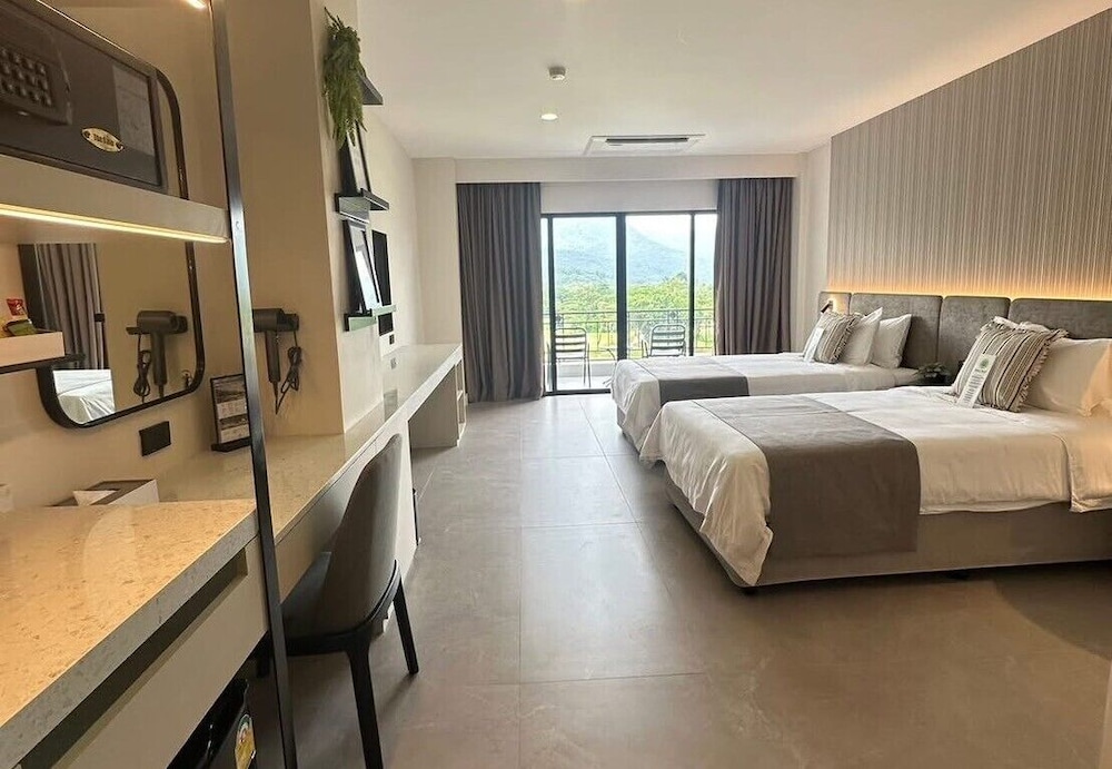 Royal Hills Golf Resort And Spa 5/30