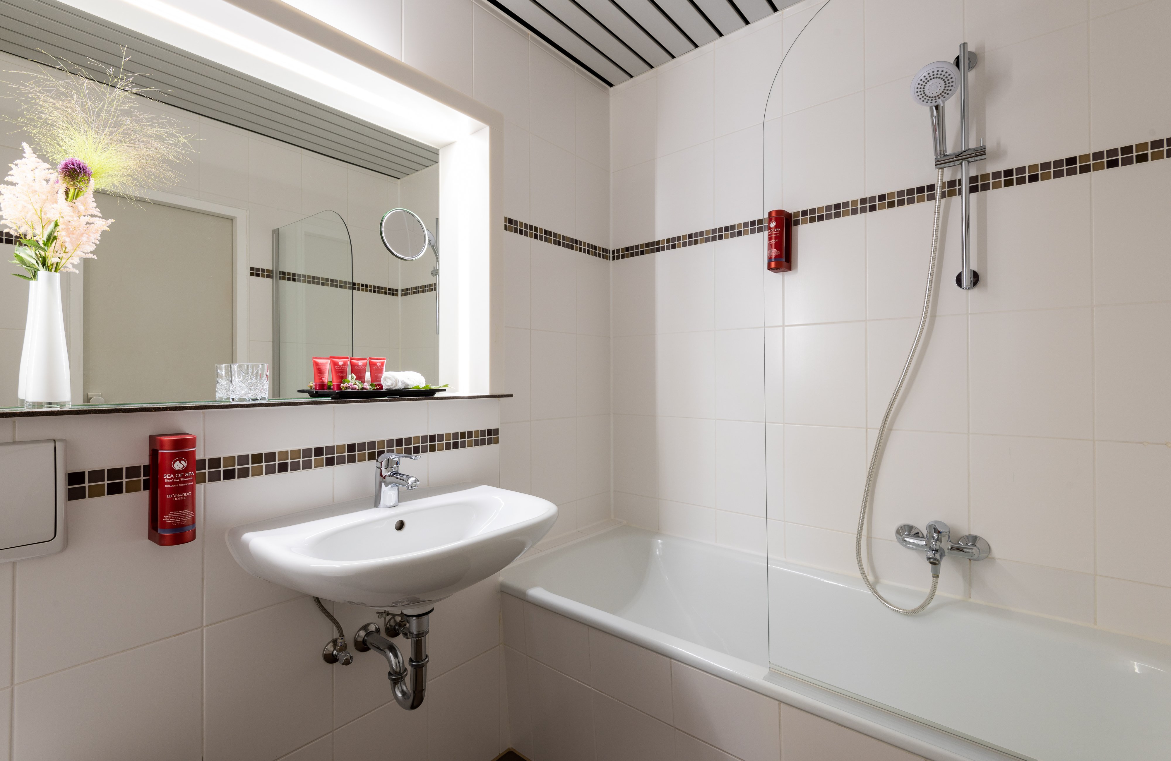 غرفة كومفورت مفردة بسرير مزدوج، Leonardo Hotel Hamburg Elbbruken Ex Gresham Carat Hotel 3/3