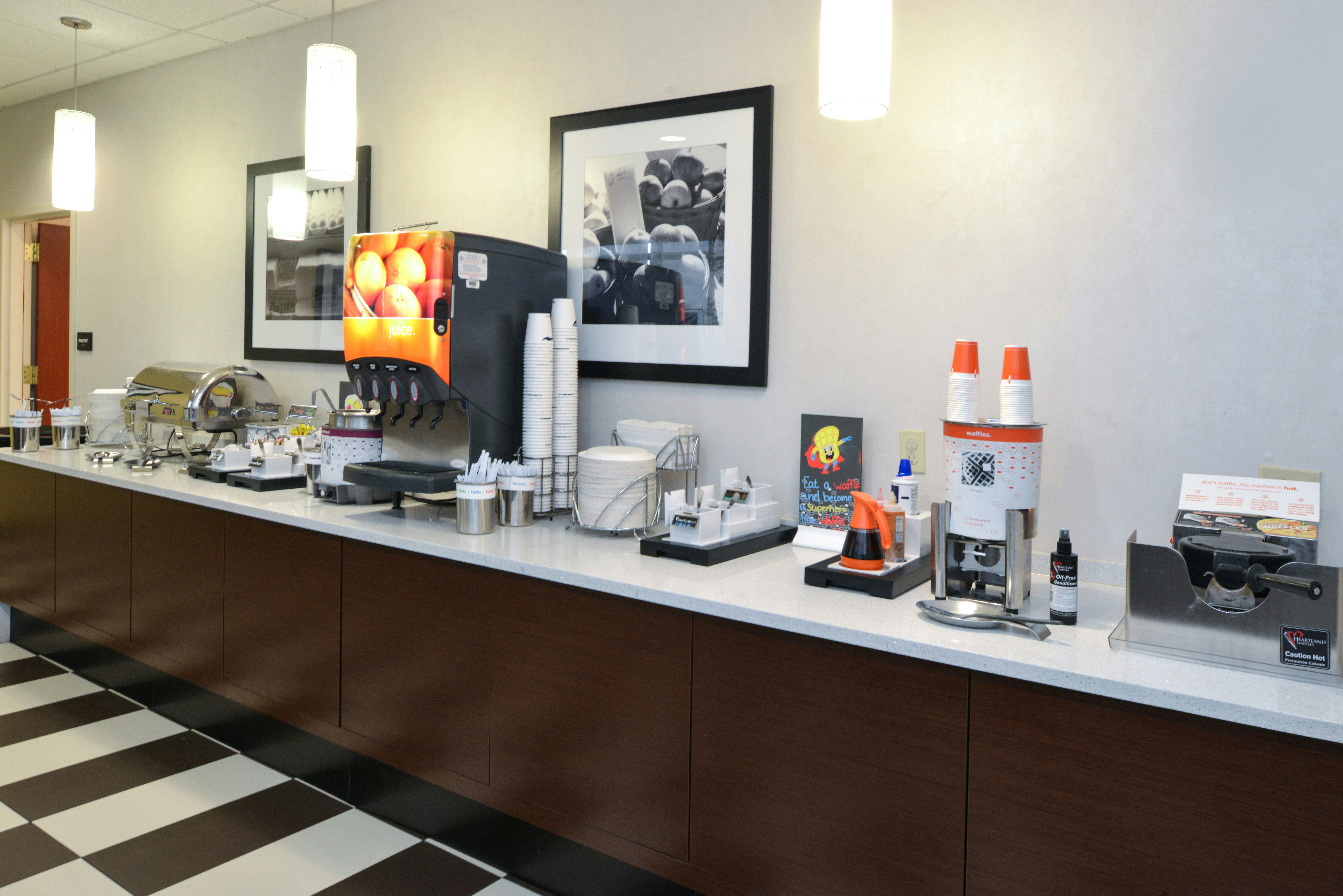 Hampton Inn Carbondale 19/40