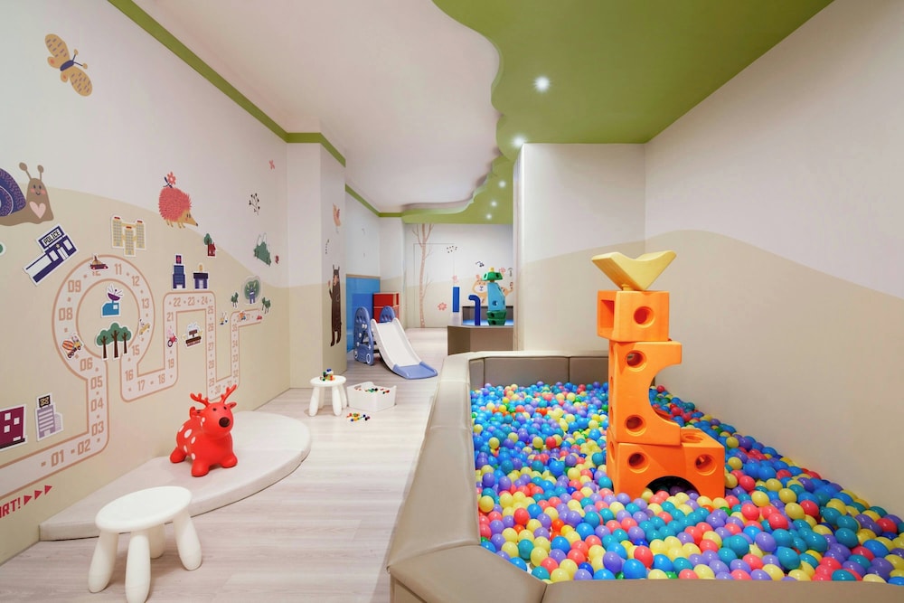 Sheraton Taitung Hotel 40/50