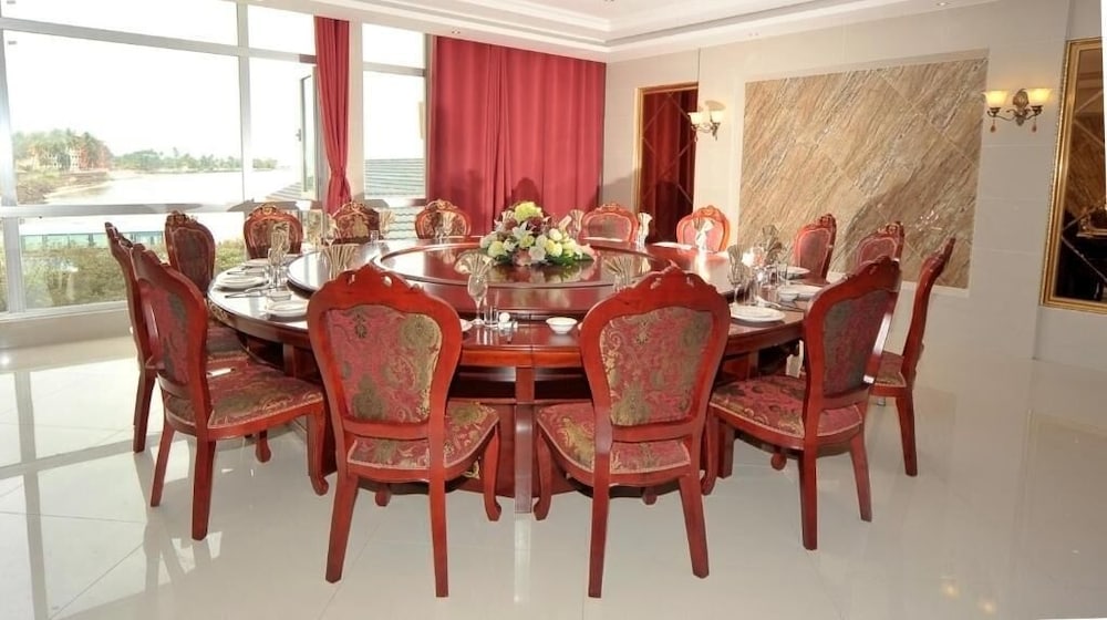 restaurant-cafeteria
