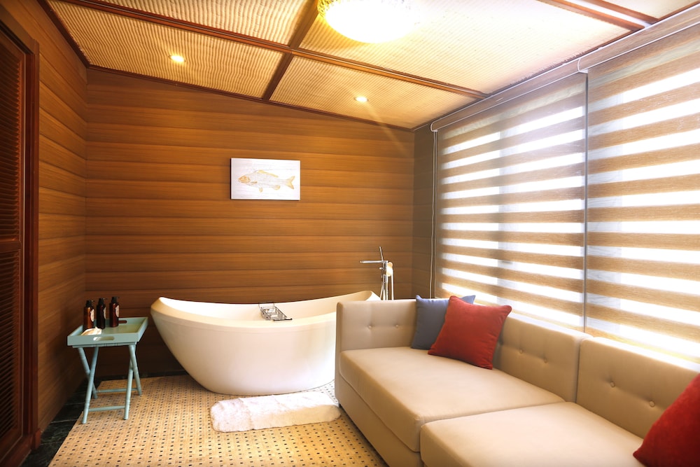 Shell Villa Apartel Resort 19/40