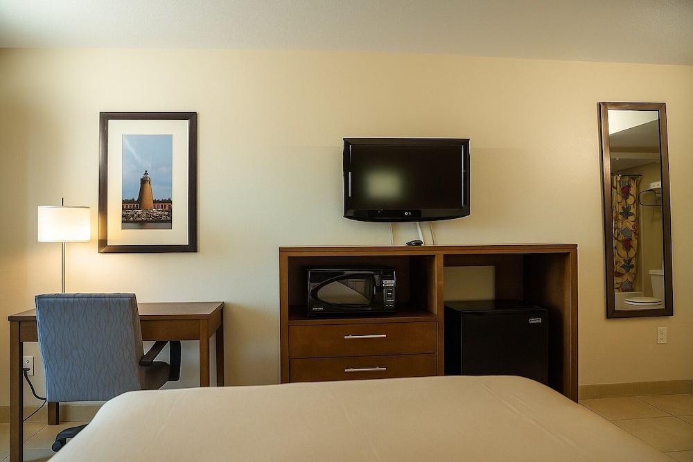Serena Inn 20/24