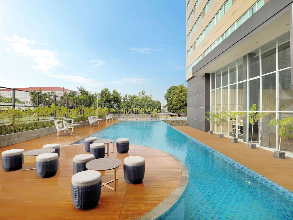 Mercure Makassar Nexa Pettarani 4/47