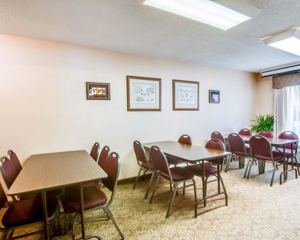 Quality Inn Christiansburg - Blacksburg 46/47