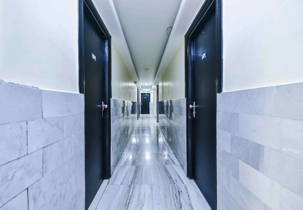 Metro Palace 34/54