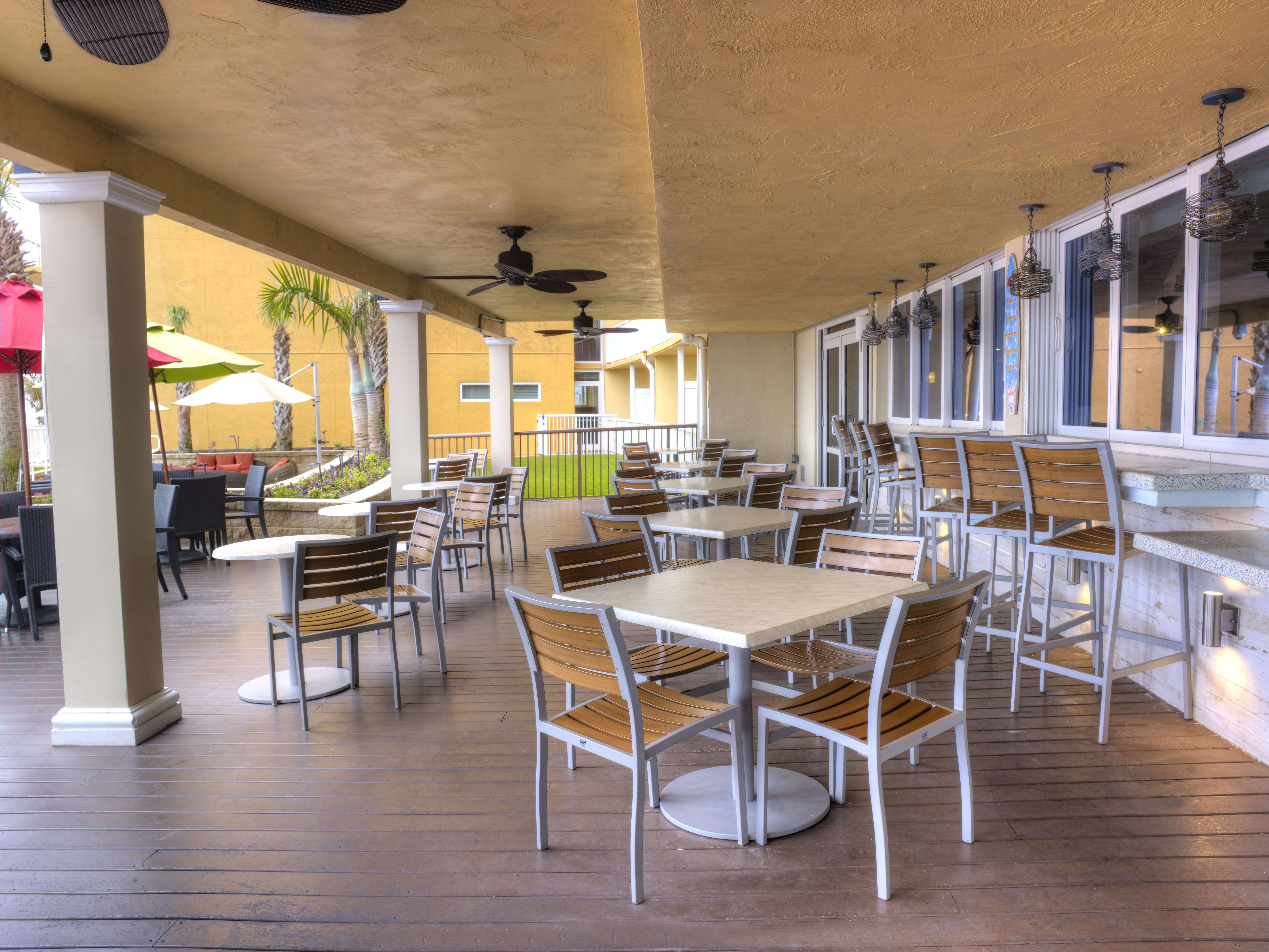 Holiday Inn Resort Daytona Beach Ocean Front 38/59